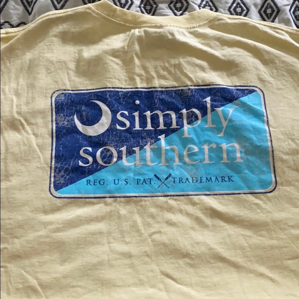 Simply southern t